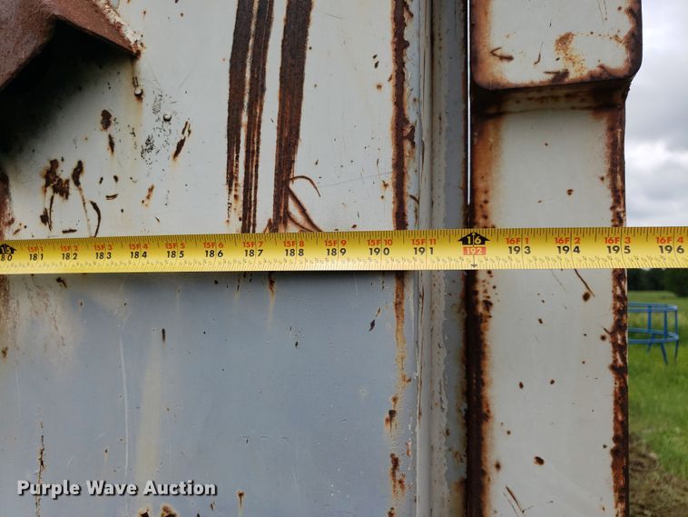 image for item DP7906 1999 BMT-400  dump bed