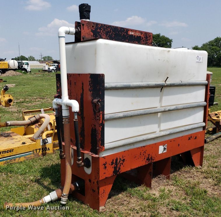 image for item DP7931 Ditch Witch mud mixer tank