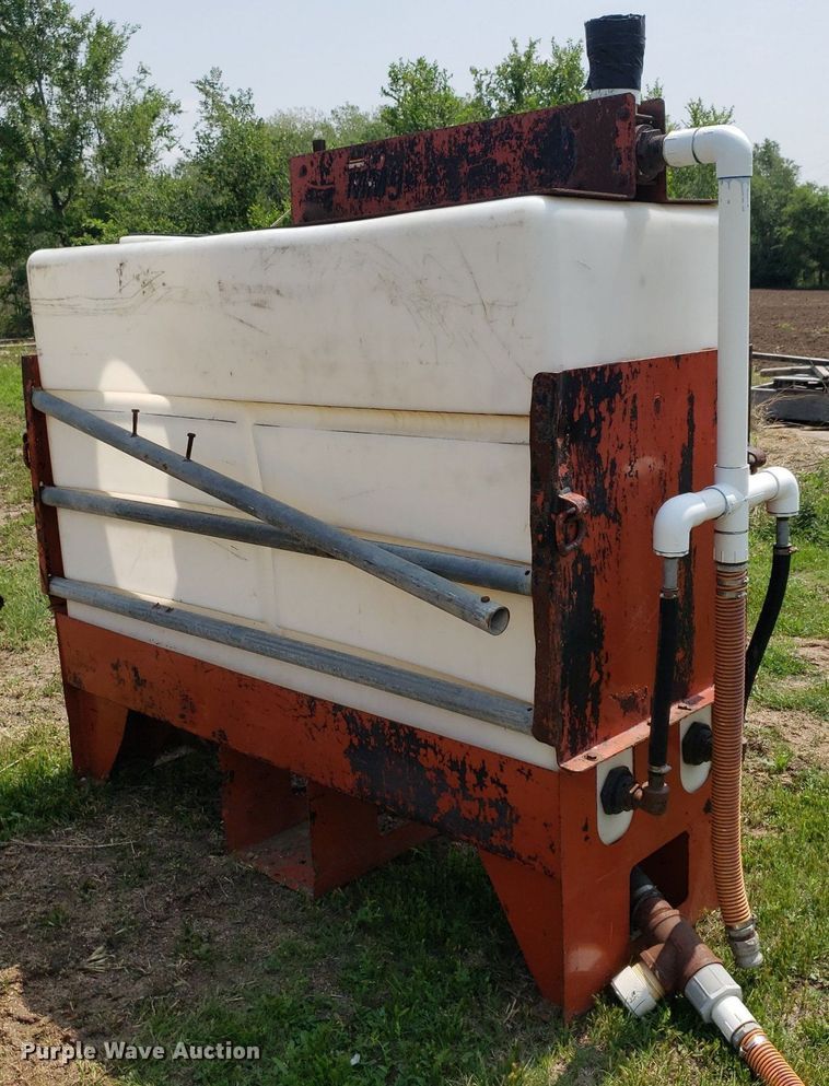 image for item DP7931 Ditch Witch mud mixer tank