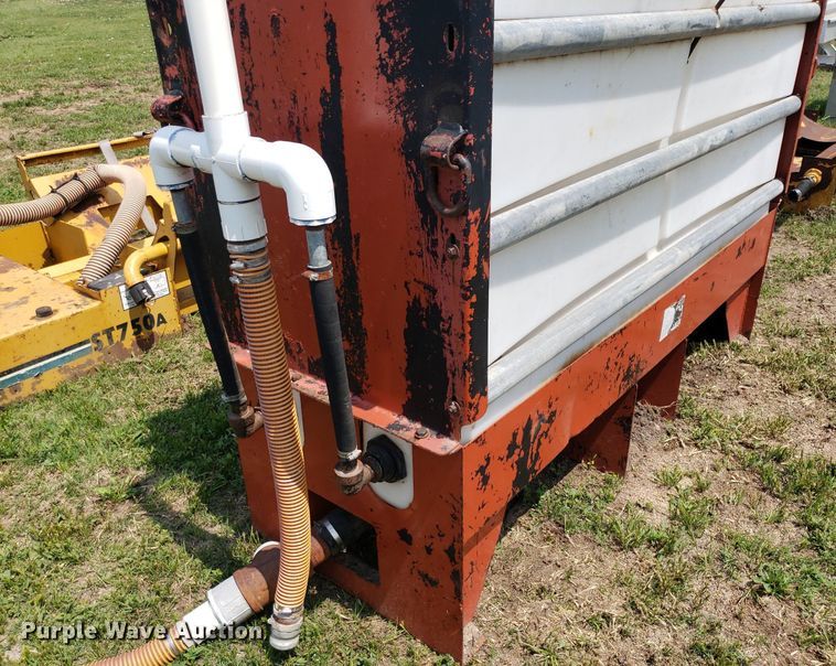 image for item DP7931 Ditch Witch mud mixer tank