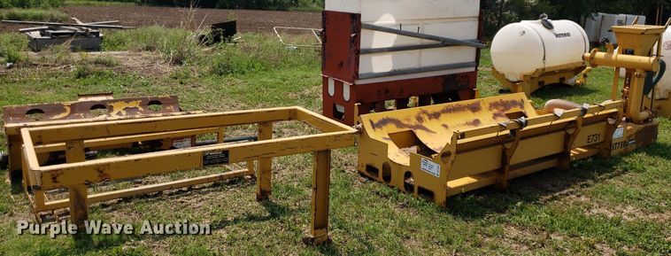 image for item DP7932 (4) Vermeer tank frames