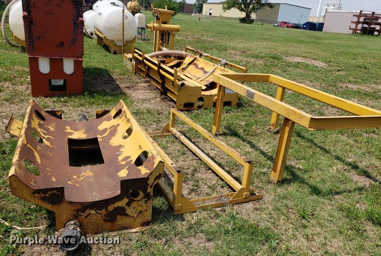 image for item DP7932 (4) Vermeer tank frames