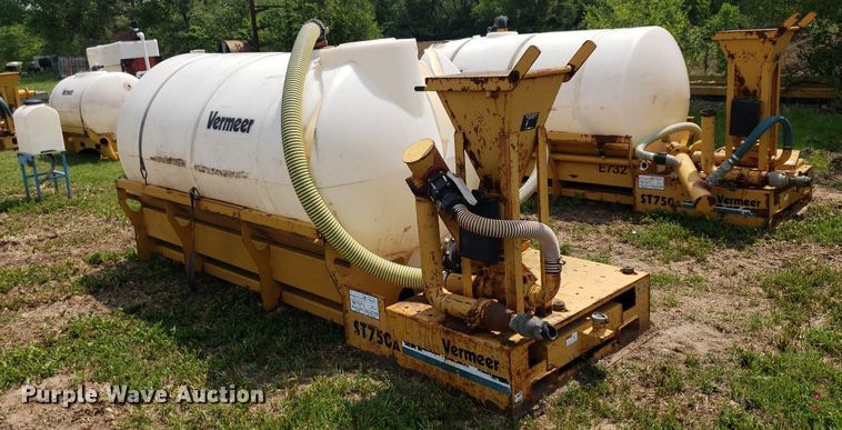 image for item DP7934 (5) poly tanks