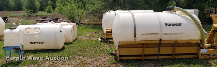 image for item DP7934 (5) poly tanks