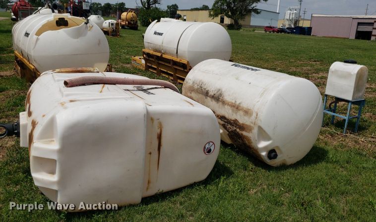 image for item DP7934 (5) poly tanks