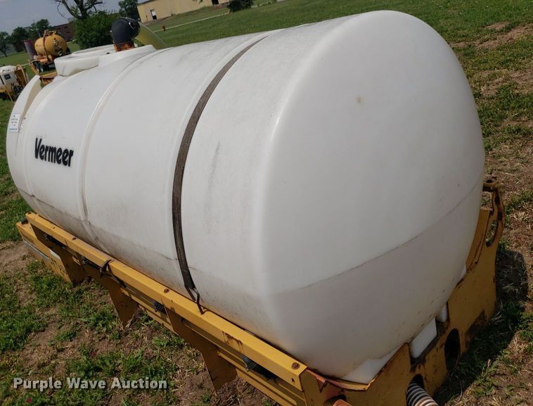 image for item DP7934 (5) poly tanks