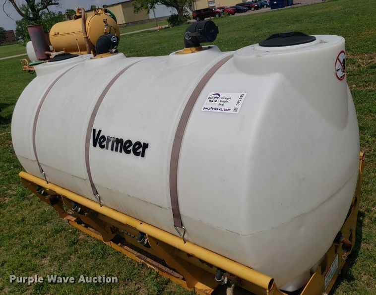 image for item DP7935 Vermeer MX240  tank