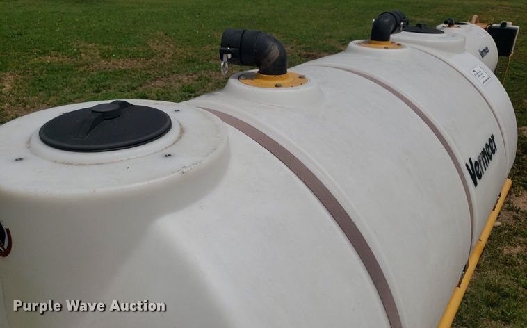 image for item DP7935 Vermeer MX240  tank
