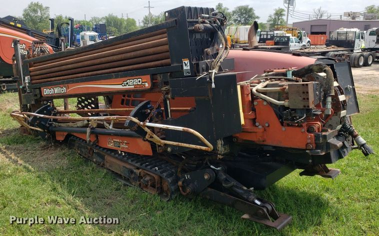 image for item DP7941 2004 Ditch Witch JT1220 Mach 1  directional boring unit