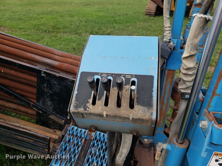 image for item DP7943 2005 Straightline 2020  directional boring unit