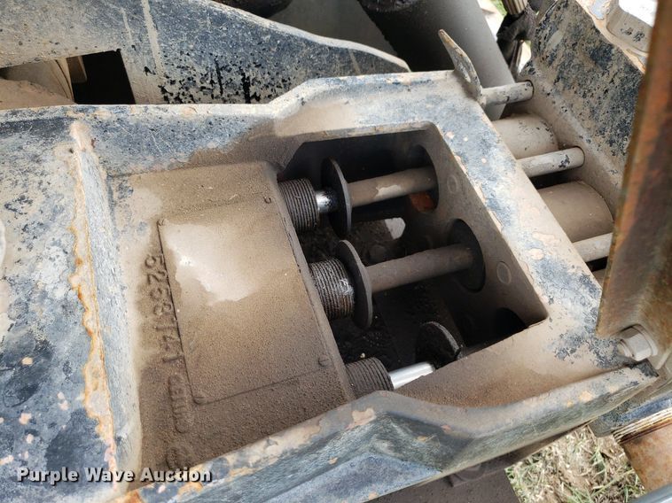 image for item DP7943 2005 Straightline 2020  directional boring unit