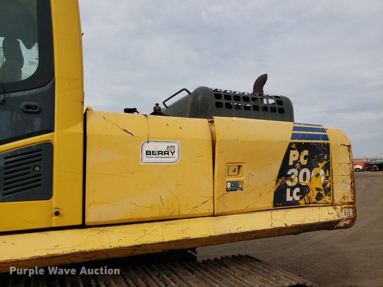 image for item DP7946 Komatsu PC300LC  excavator