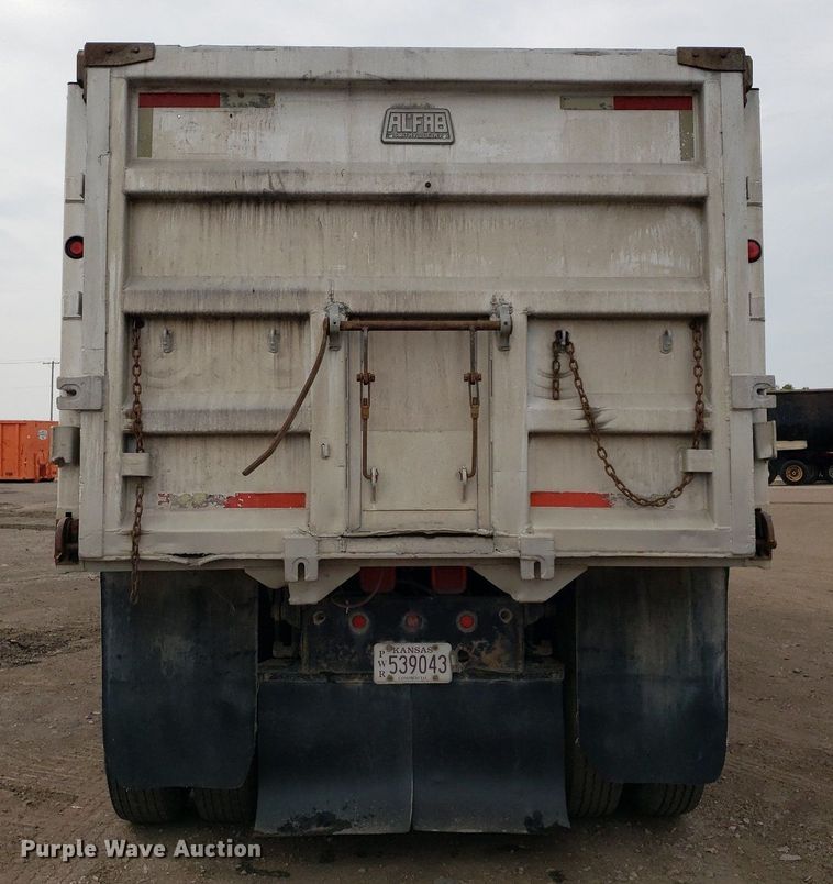 image for item DP7951 2000 Sterling L/LT9500  dump truck