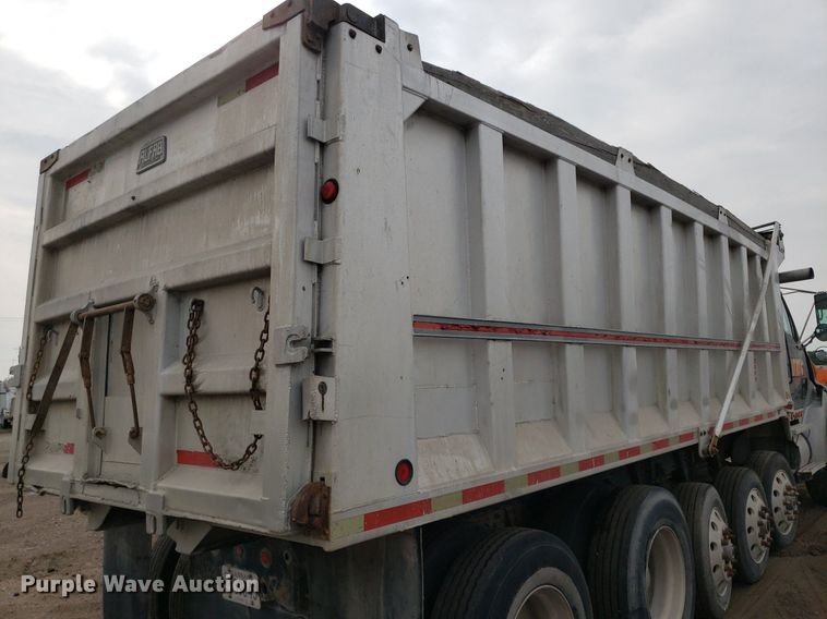 image for item DP7951 2000 Sterling L/LT9500  dump truck