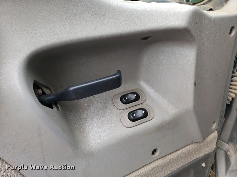 image for item DP7951 2000 Sterling L/LT9500  dump truck