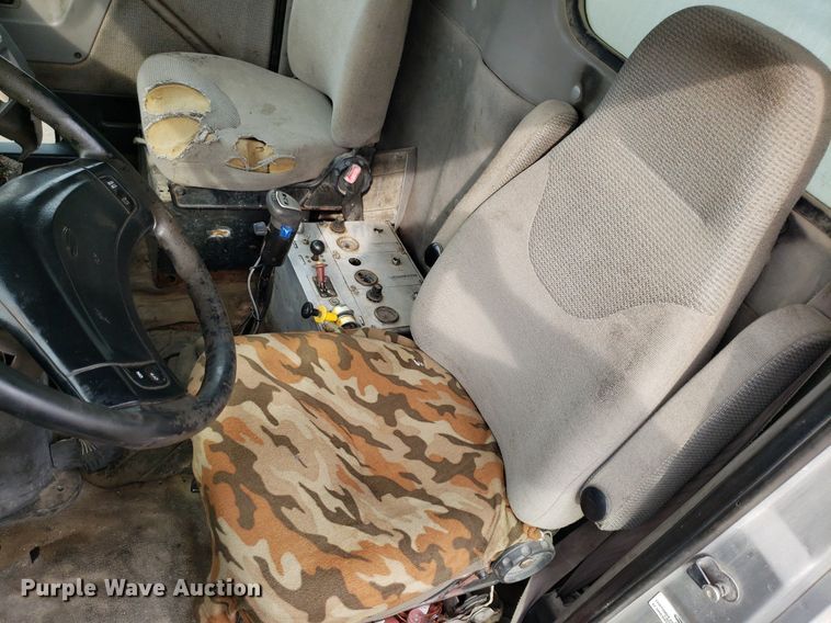 image for item DP7951 2000 Sterling L/LT9500  dump truck