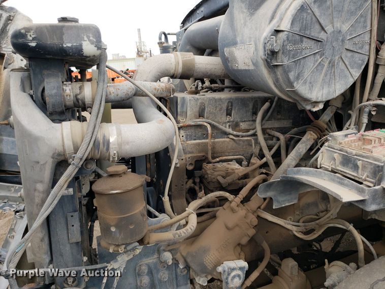 image for item DP7951 2000 Sterling L/LT9500  dump truck