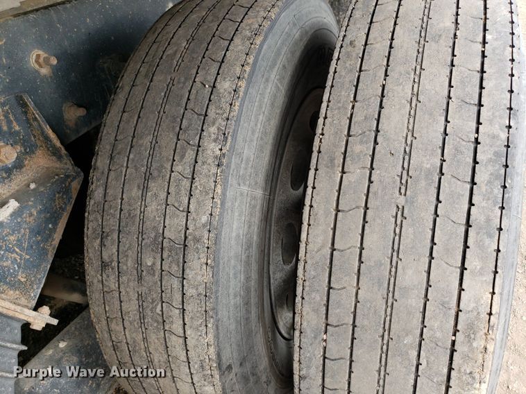 image for item DP7951 2000 Sterling L/LT9500  dump truck