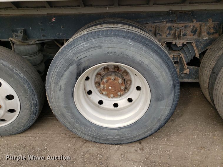 image for item DP7951 2000 Sterling L/LT9500  dump truck