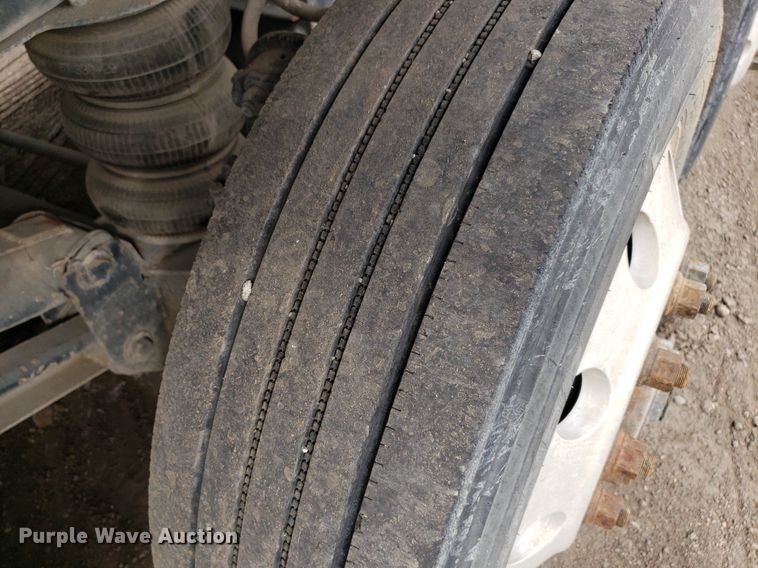 image for item DP7951 2000 Sterling L/LT9500  dump truck