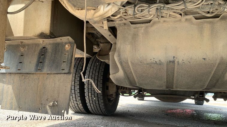 image for item DP8648 2017 Dodge Ram 5500HD  bucket truck