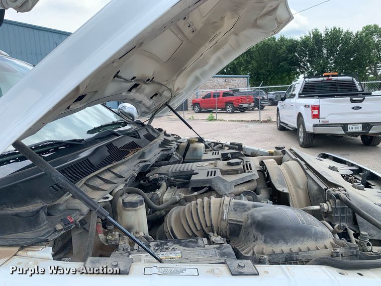 image for item DP8648 2017 Dodge Ram 5500HD  bucket truck