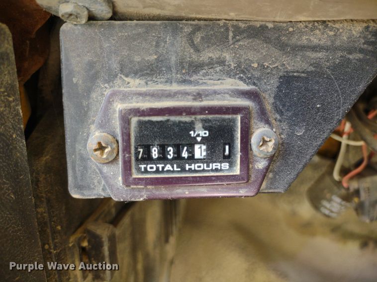 image for item DQ1699 1995 Ford F800  dump truck