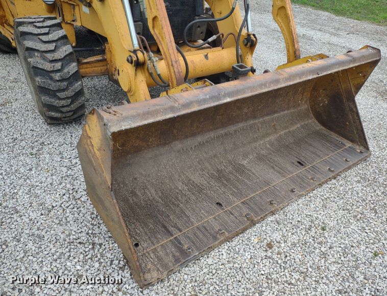 image for item DQ1720 1999 Case 580 Super L Series II  backhoe