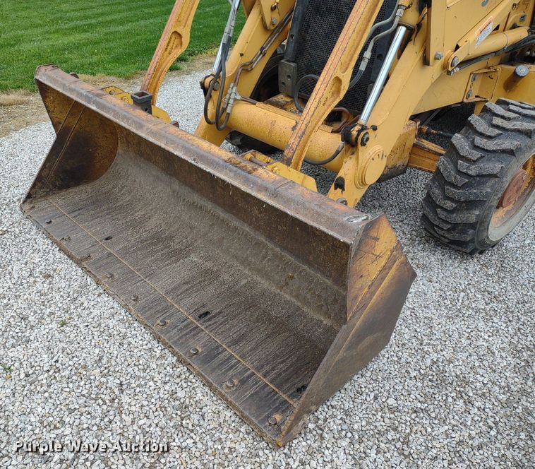 image for item DQ1720 1999 Case 580 Super L Series II  backhoe