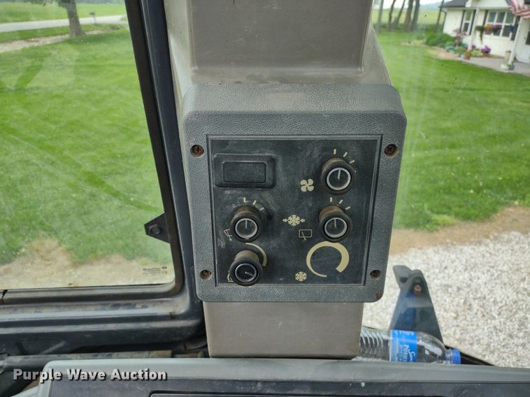 image for item DQ1720 1999 Case 580 Super L Series II  backhoe