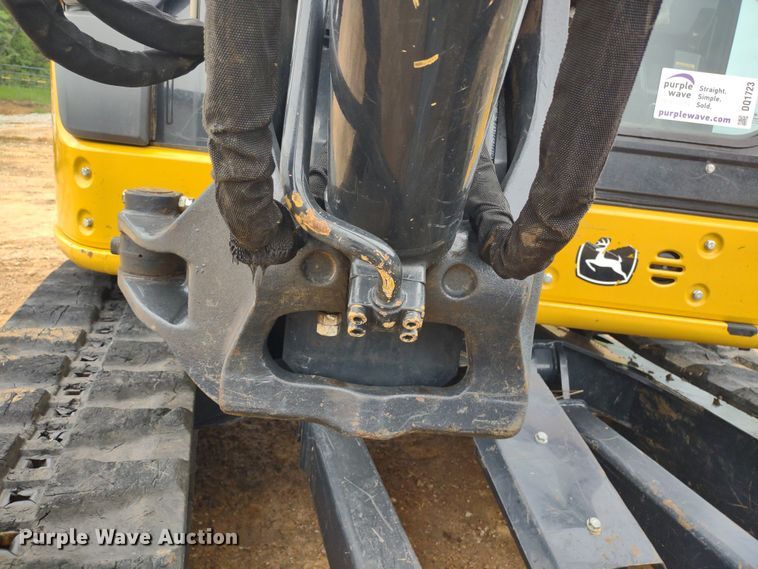 image for item DQ1723 2020 John Deere 60G  mini excavator