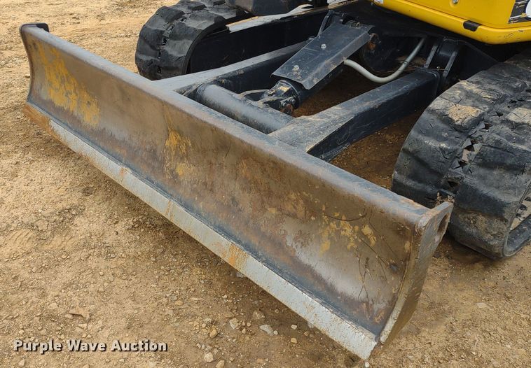 image for item DQ1723 2020 John Deere 60G  mini excavator