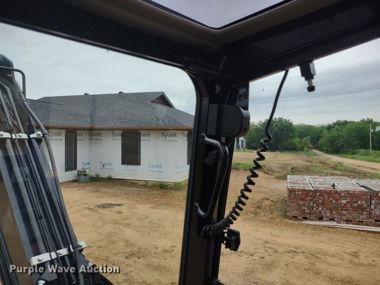 image for item DQ1723 2020 John Deere 60G  mini excavator