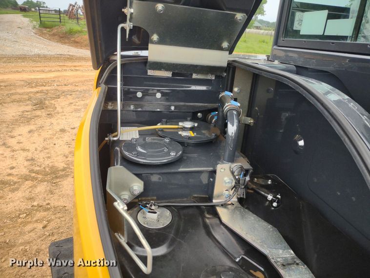 image for item DQ1723 2020 John Deere 60G  mini excavator