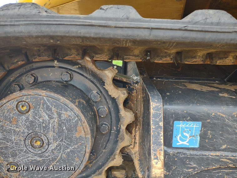 image for item DQ1723 2020 John Deere 60G  mini excavator