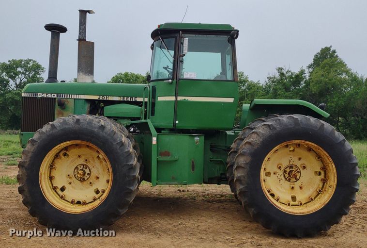 image for item DQ1724 John Deere 8440H  4WD tractor