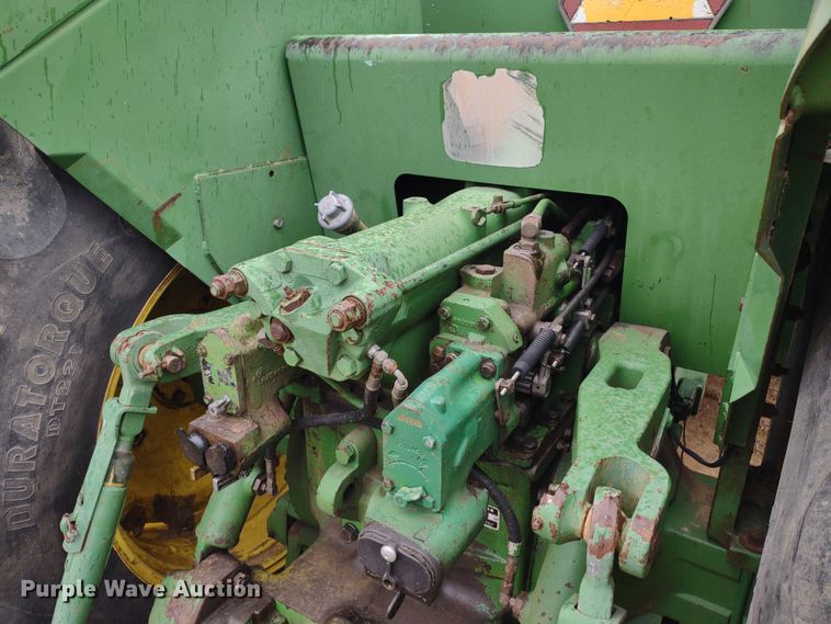 image for item DQ1724 John Deere 8440H  4WD tractor