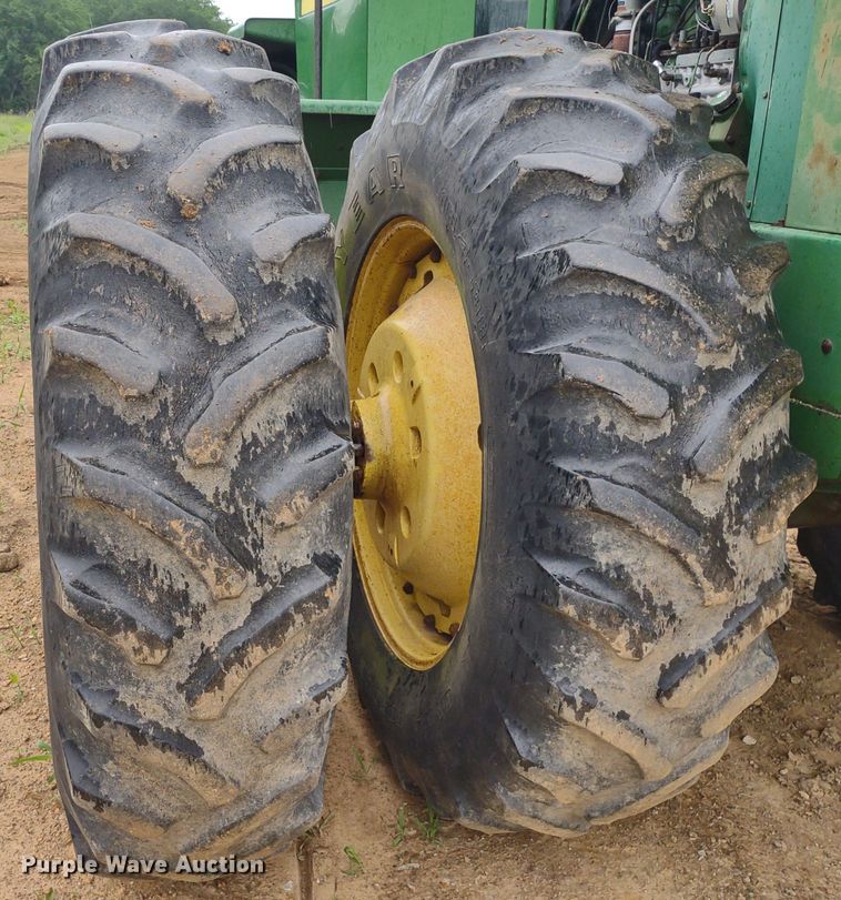 image for item DQ1724 John Deere 8440H  4WD tractor