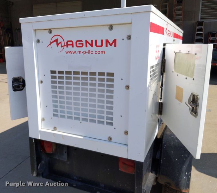 image for item DQ1752 2005 Magnum MMG55  generator