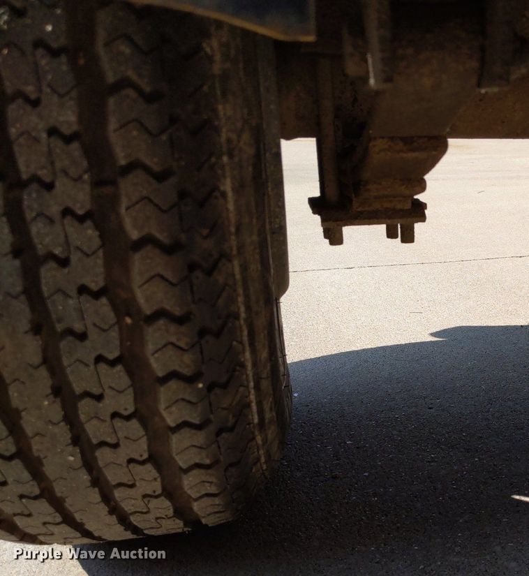 image for item DQ1752 2005 Magnum MMG55  generator