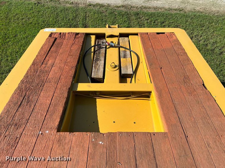 image for item DQ2047 1989 Load King 504 DF  lowboy equipment trailer