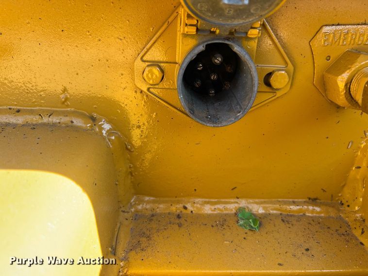 image for item DQ2047 1989 Load King 504 DF  lowboy equipment trailer