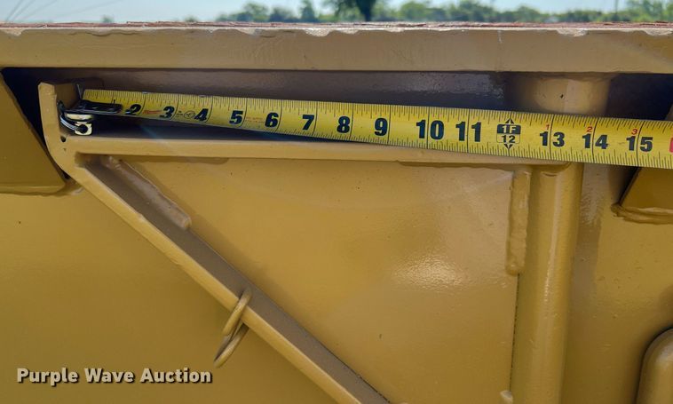 image for item DQ2047 1989 Load King 504 DF  lowboy equipment trailer