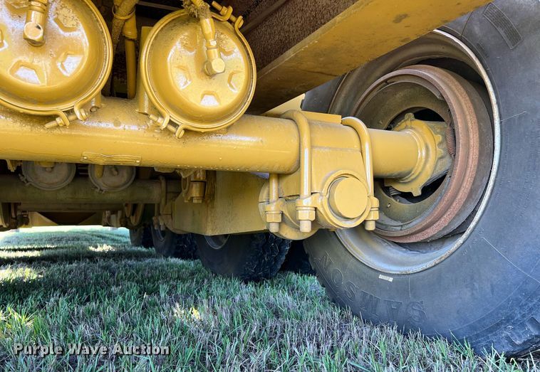 image for item DQ2047 1989 Load King 504 DF  lowboy equipment trailer