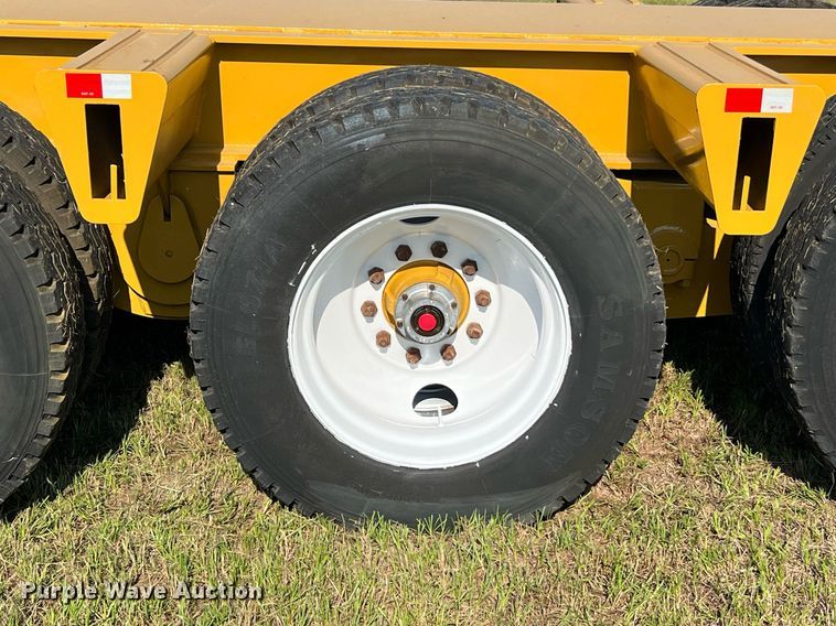 image for item DQ2047 1989 Load King 504 DF  lowboy equipment trailer