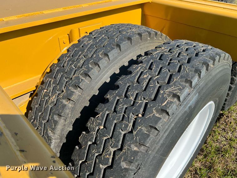 image for item DQ2047 1989 Load King 504 DF  lowboy equipment trailer