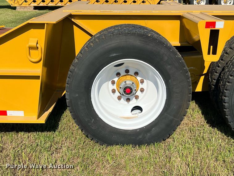 image for item DQ2047 1989 Load King 504 DF  lowboy equipment trailer