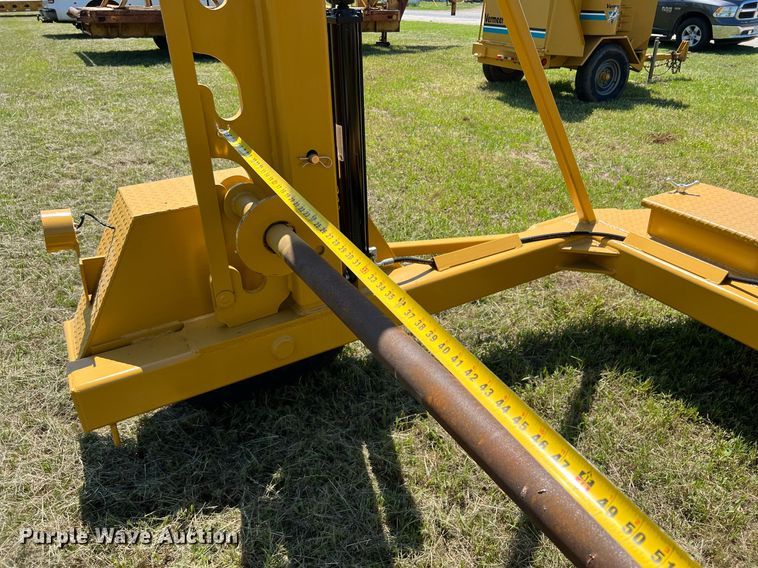 image for item DQ2052 1999 Truelock T150  reel trailer