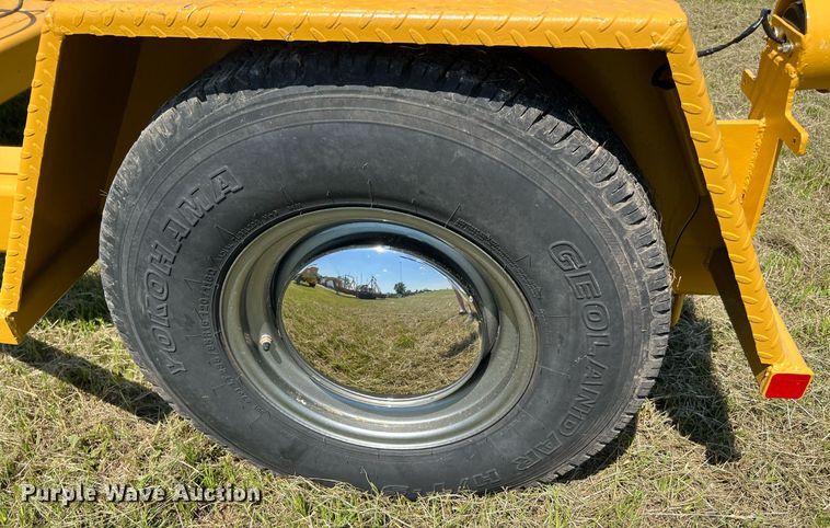 image for item DQ2052 1999 Truelock T150  reel trailer