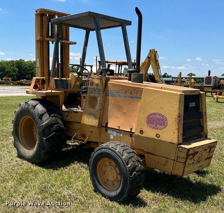 image for item DQ2053 Case 586E  forklift